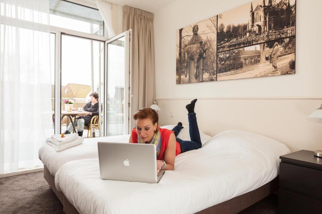 Hotel Stad En Land อัลค์มาร์ ห้อง รูปภาพ
